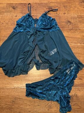 Gorgeous blue lingerie set NEW 3X